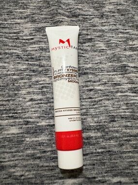 Mystic Tan Mocha-Kyssed Bronzer Lotion - 1oz